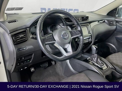Used 2021 Nissan Rogue Sport SV AWD/4WD image 11