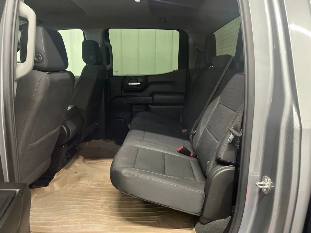 Used 2023 Chevrolet Silverado 1500 Custom w/ LPO, Dark Essentials Package AWD/4WD image 15