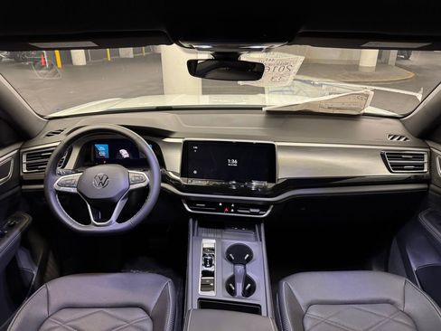 New 2026 Volkswagen Atlas Cross Sport SE image 7