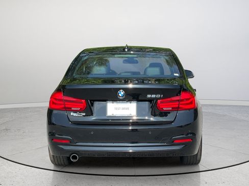 Used 2016 BMW 320i Sedan RWD image 12