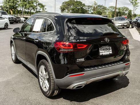 Used 2022 Mercedes-Benz GLA 250 4MATIC w/ Premium Package Lite image 37