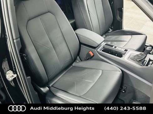 Certified 2025 Audi Q3 2.0T Premium Plus w/ Premium Plus Package image 28