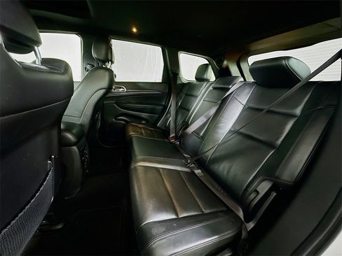 Used 2022 Jeep Grand Cherokee Limited w/ Tech Group image 14