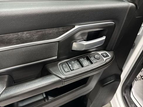 Used 2024 RAM 3500 SLT w/ Quick Order Package 2YG SLT image 24