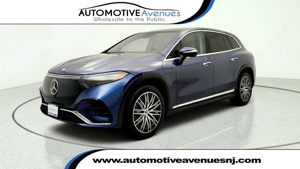 Used 2023 Mercedes-Benz EQS 450+ 4MATIC SUV image 1