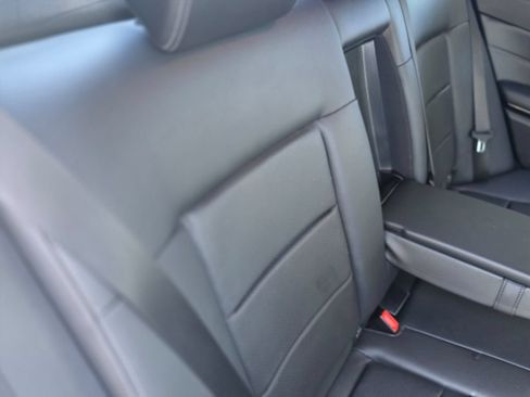 Used 2014 Mercedes-Benz E 350 Sedan w/ Premium 1 Package image 22