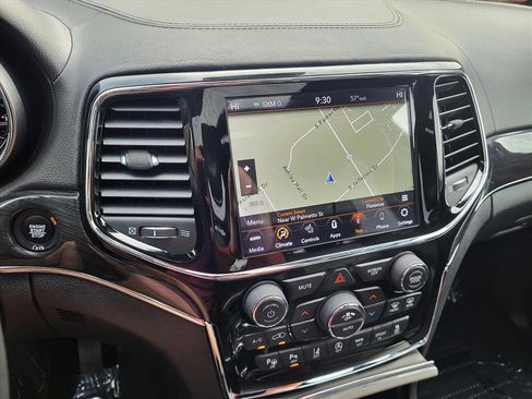 Used 2019 Jeep Grand Cherokee Overland image 20