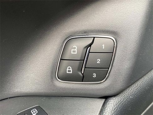 Certified 2024 Ford Expedition Max XLT image 55