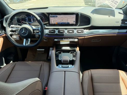 New 2026 Mercedes-Benz GLS 580 4MATIC image 28