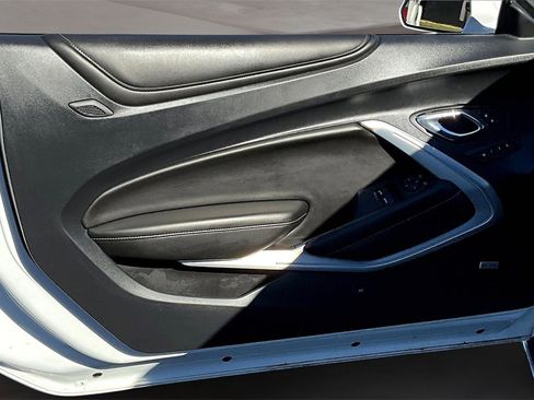 Used 2016 Chevrolet Camaro LT image 23