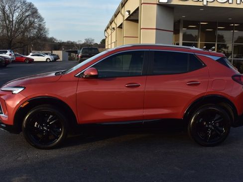 Used 2024 Buick Encore GX Sport Touring w/ Comfort Package image 10