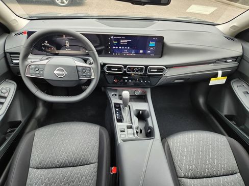 New 2026 Nissan Sentra SV w/ SV Convenience Package FWD image 10
