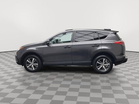 Used 2016 Toyota RAV4 XLE FWD image 32