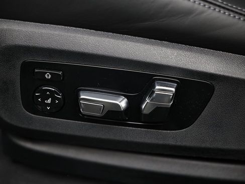 New 2026 BMW X5 M Competition w/ Executive Package image 22