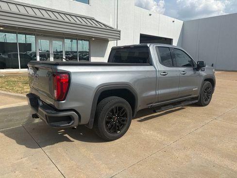 Used 2020 GMC Sierra 1500 Elevation w/ Elevation Value Package RWD image 8