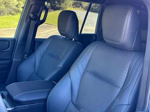 Used 2024 Toyota Land Cruiser image 23