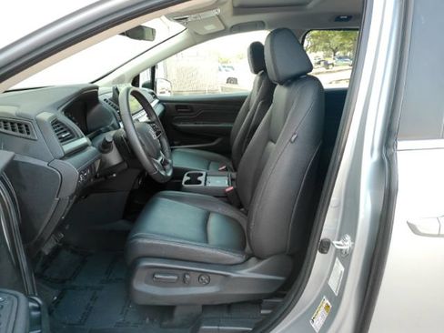 Used 2025 Honda Odyssey EX-L image 16