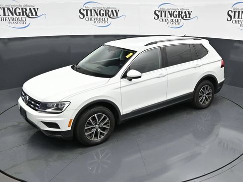 Used 2020 Volkswagen Tiguan SE AWD/4WD image 20