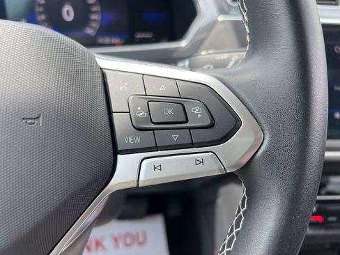 Certified 2022 Volkswagen Tiguan SE AWD/4WD image 17