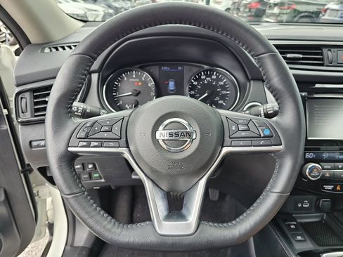 Used 2020 Nissan Rogue SL w/ Premium Package FWD image 25