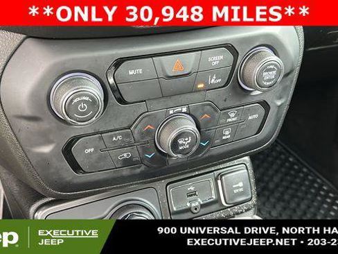 Certified 2022 Jeep Renegade Altitude w/ Convenience Group image 16