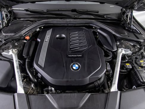 Used 2020 BMW 740i w/ M Sport Package RWD image 49