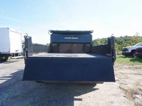 New 2025 Chevrolet Low Cab Forward RWD image 27