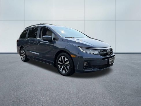 Used 2025 Honda Odyssey EX-L image 4