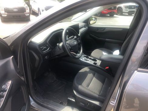 Used 2024 Ford Escape Active w/ Tech Pack #1 AWD/4WD image 6