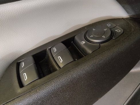 Used 2023 Chevrolet Equinox LS w/ LS Convenience Package FWD image 27