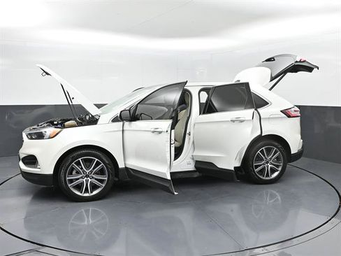Certified 2024 Ford Edge Titanium AWD/4WD image 48