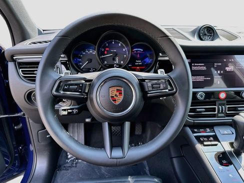 New 2026 Porsche Macan AWD/4WD image 12