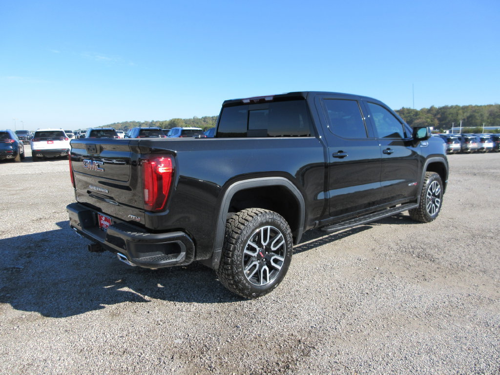New 2026 GMC Sierra 1500 AT4 w/ AT4 Premium Package AWD/4WD image 4