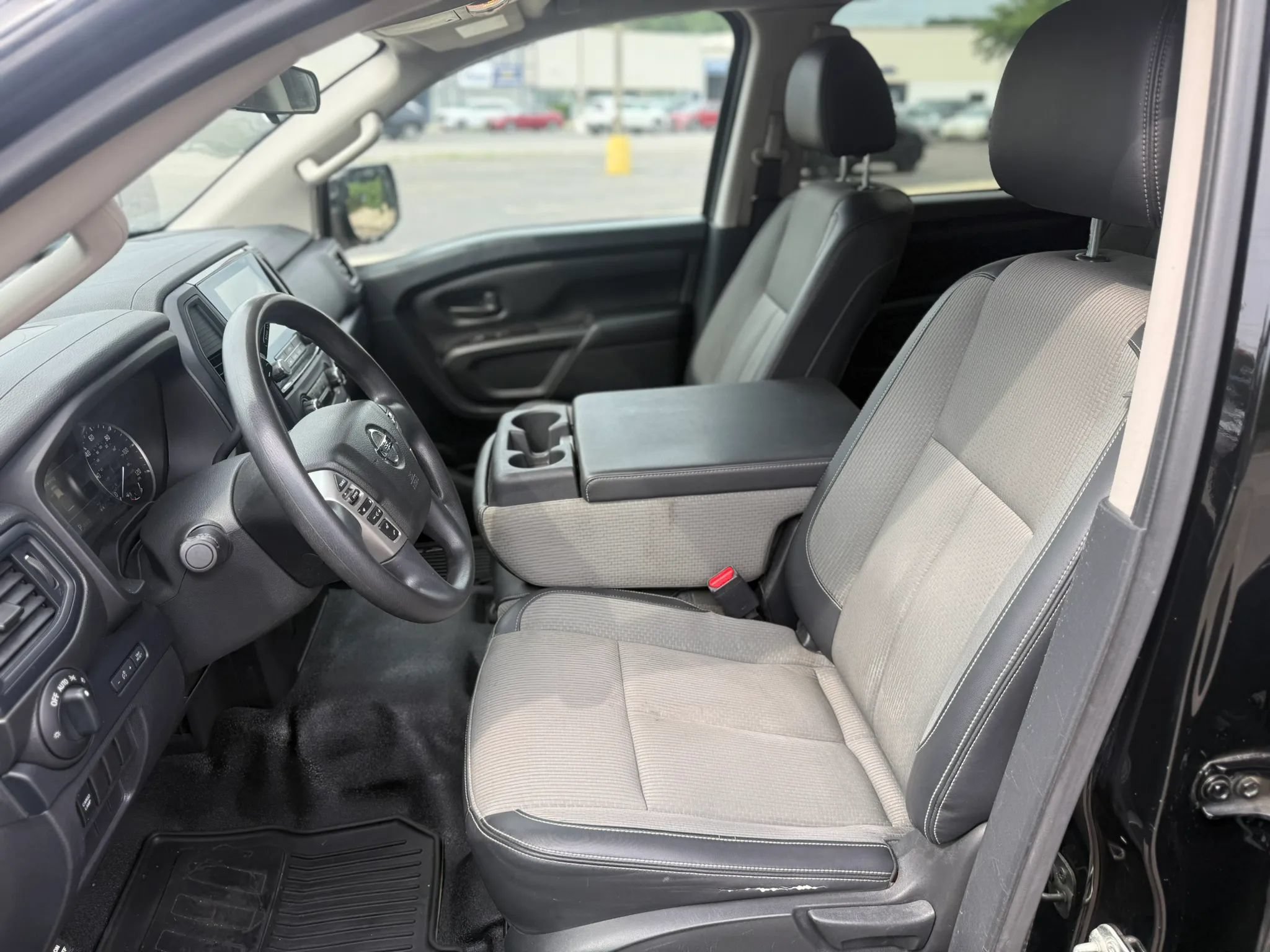 Used 2020 Nissan Titan S w/ S Utility Package AWD/4WD image 10