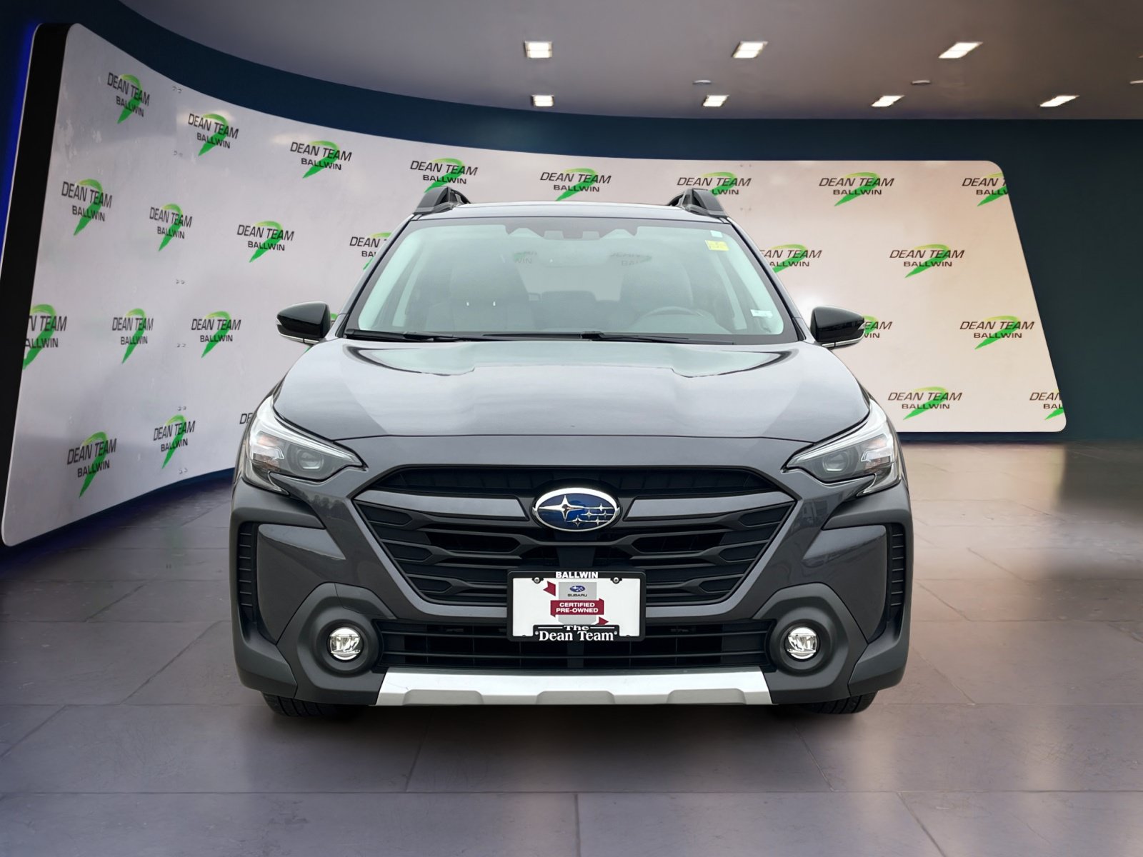 Used 2023 Subaru Outback Limited AWD/4WD image 2