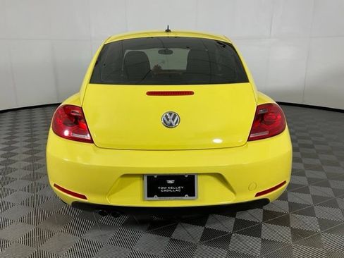 Used 2012 Volkswagen Beetle 2.5 FWD image 5