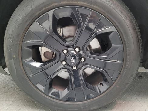 Used 2019 Ford Explorer Sport AWD/4WD image 31