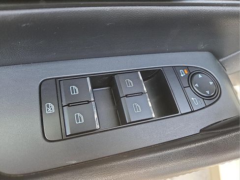 Used 2024 MAZDA CX-90 3.3 Turbo w/ Preferred Plus image 15