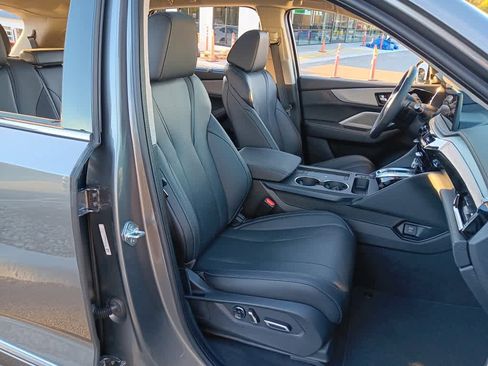 Used 2025 Acura MDX FWD w/ Technology Package image 10