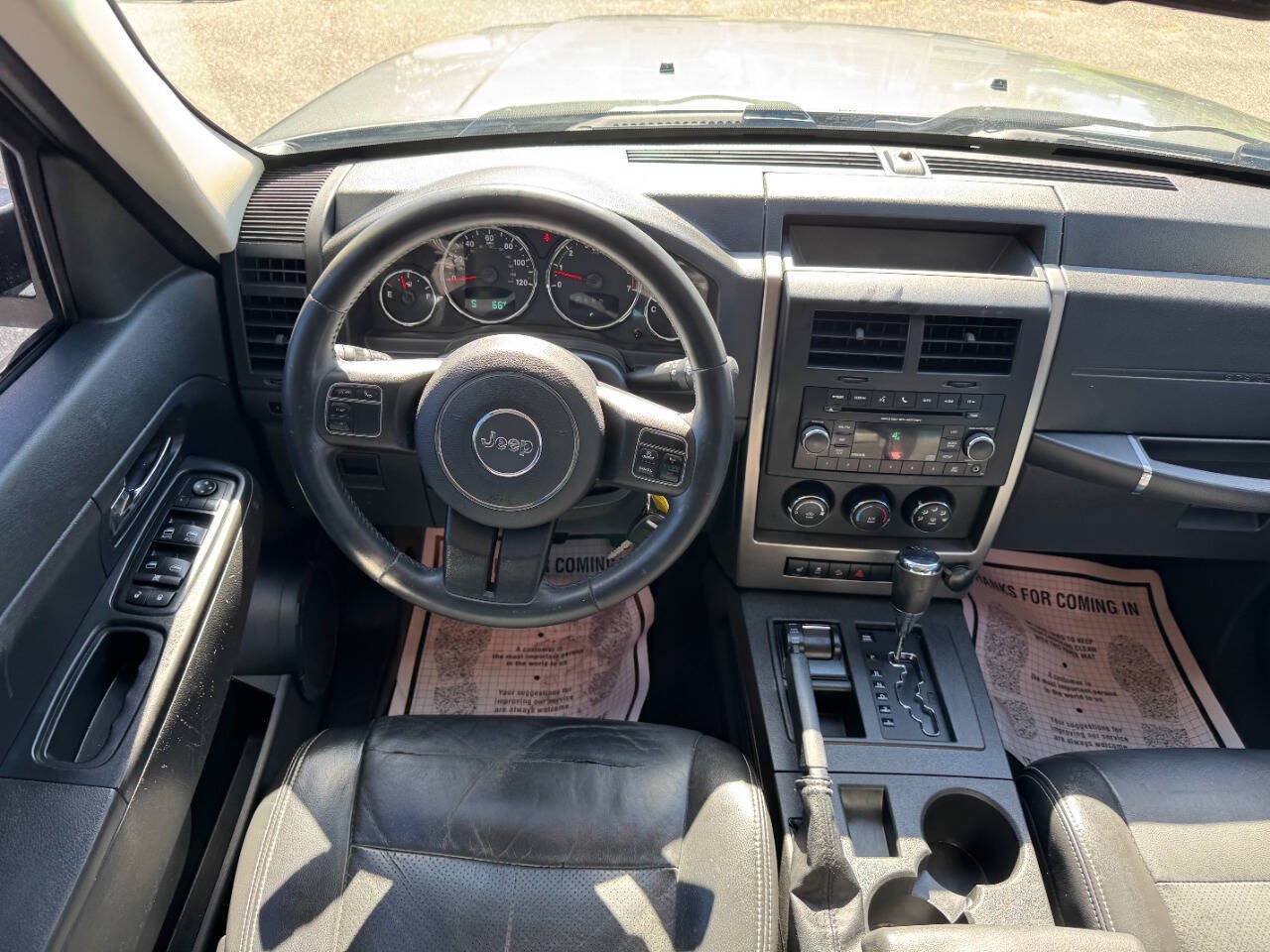 Used 2012 Jeep Liberty Sport AWD/4WD image 16