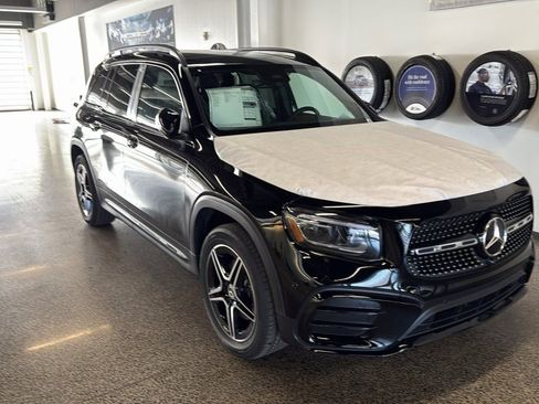 New 2026 Mercedes-Benz GLB 250 GLB 250 image 1