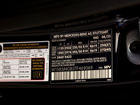Used 2026 Mercedes-Benz GLC 300 image 33