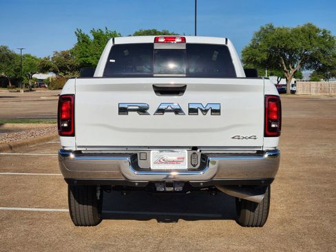 New 2026 RAM 2500 Tradesman AWD/4WD image 5