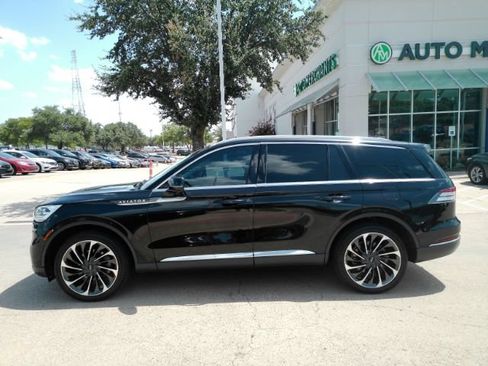 Used 2020 Lincoln Aviator Reserve w/ Equipment Group 202A AWD/4WD image 13
