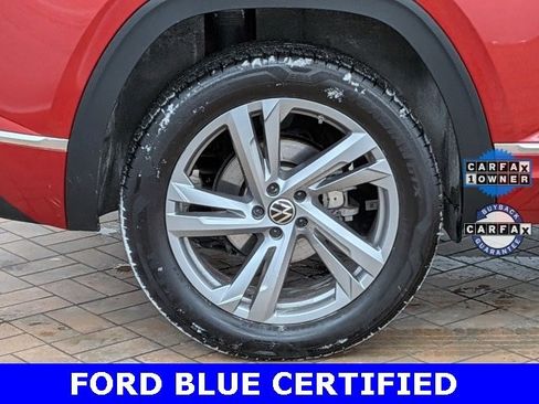 Used 2024 Volkswagen Atlas Cross Sport SEL R-Line image 10