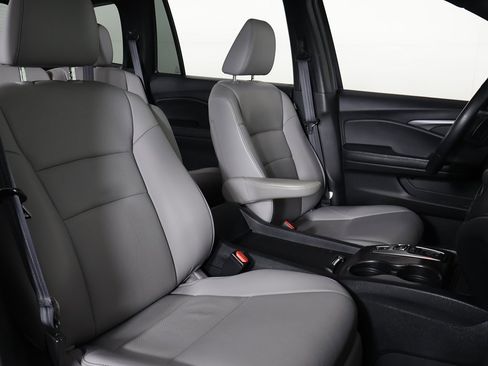 Used 2023 Honda Passport EX-L image 30