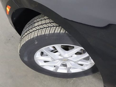 Used 2022 Chevrolet Equinox LT AWD/4WD image 40