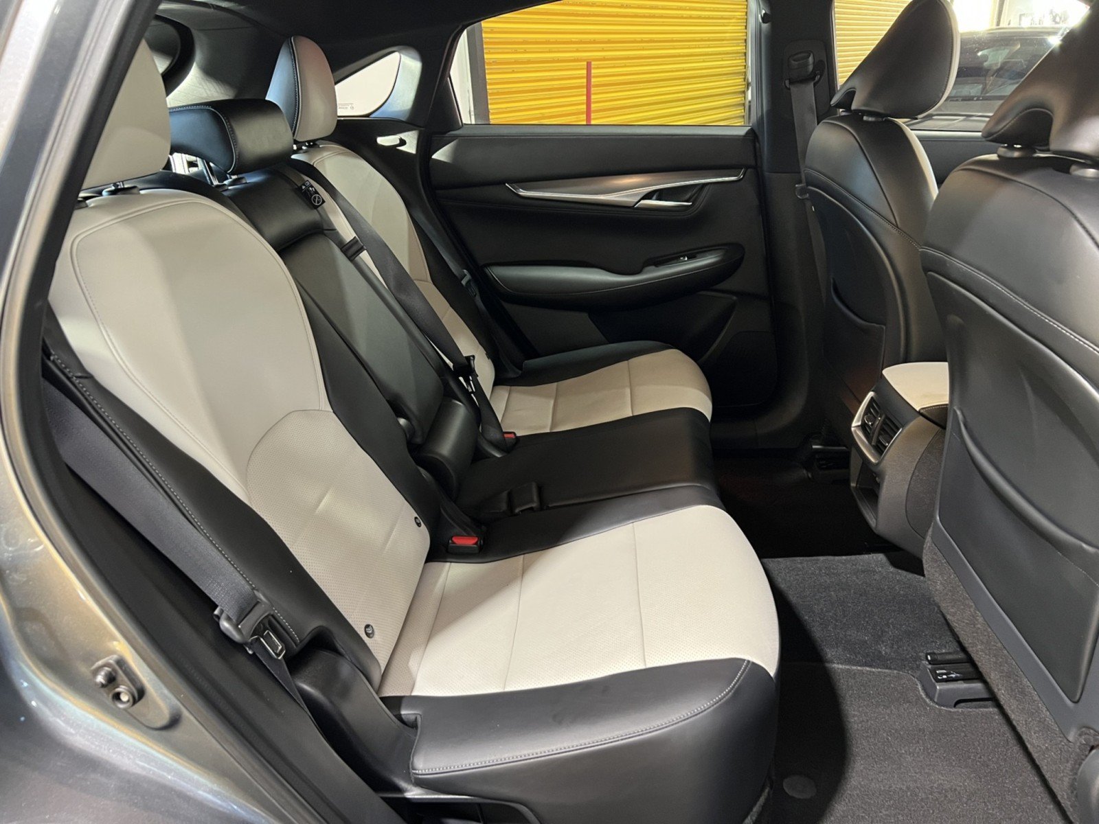 Used 2023 INFINITI QX55 Luxe w/ Cargo Package AWD/4WD image 18