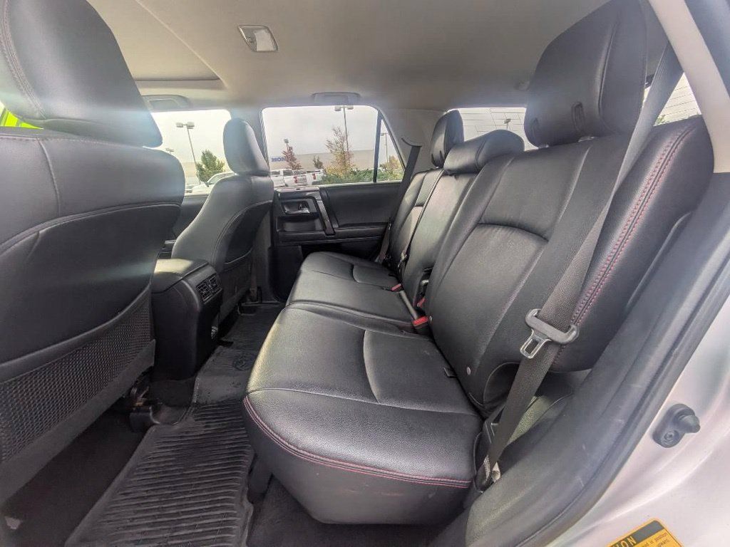 Used 2021 Toyota 4Runner Venture w/ Moonroof Package AWD/4WD image 27
