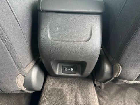Used 2025 Hyundai Sonata SEL FWD image 32